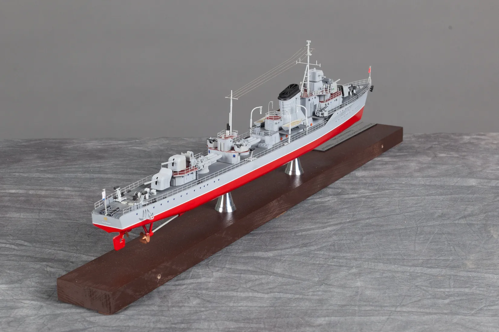 Модель корабля Эсминец проект 7 «Разумный». 1943 г. СССР - Верфь на Столе