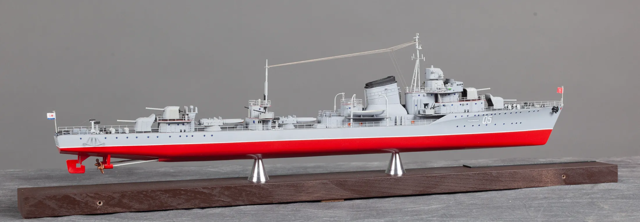 Модель корабля Эсминец проект 7 «Разумный». 1943 г. СССР - Верфь на Столе