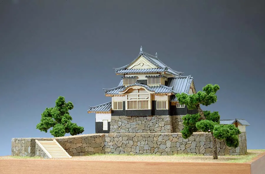 Замок Matsuyama + (Стартовый набор инструментов)