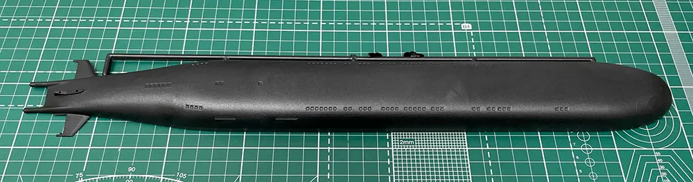 Российский атомный подводный ракетный крейсер К-141 "Курск" (подарочный набор)