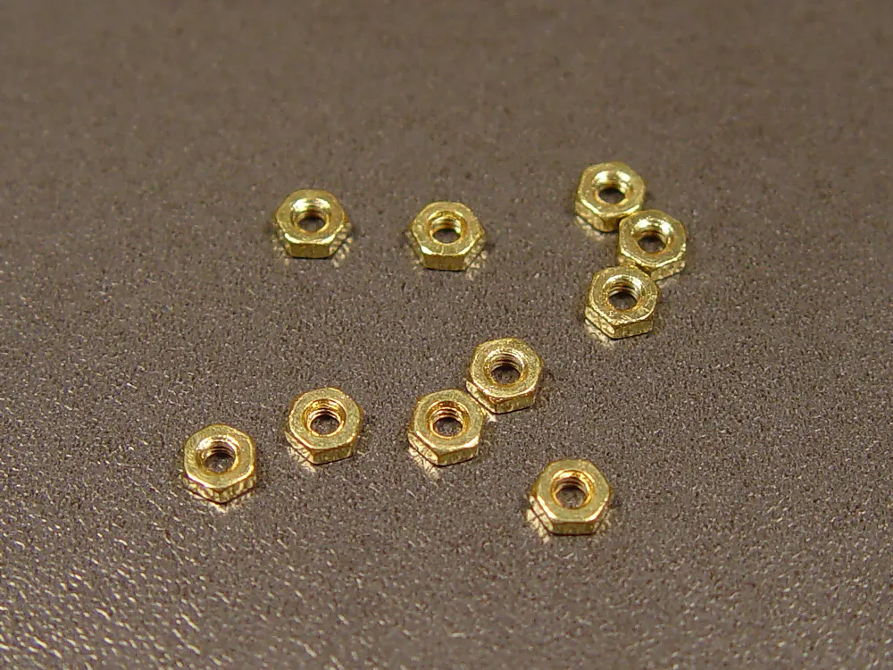 Миниатюрная гайка М1,6 латунь, 10 шт
