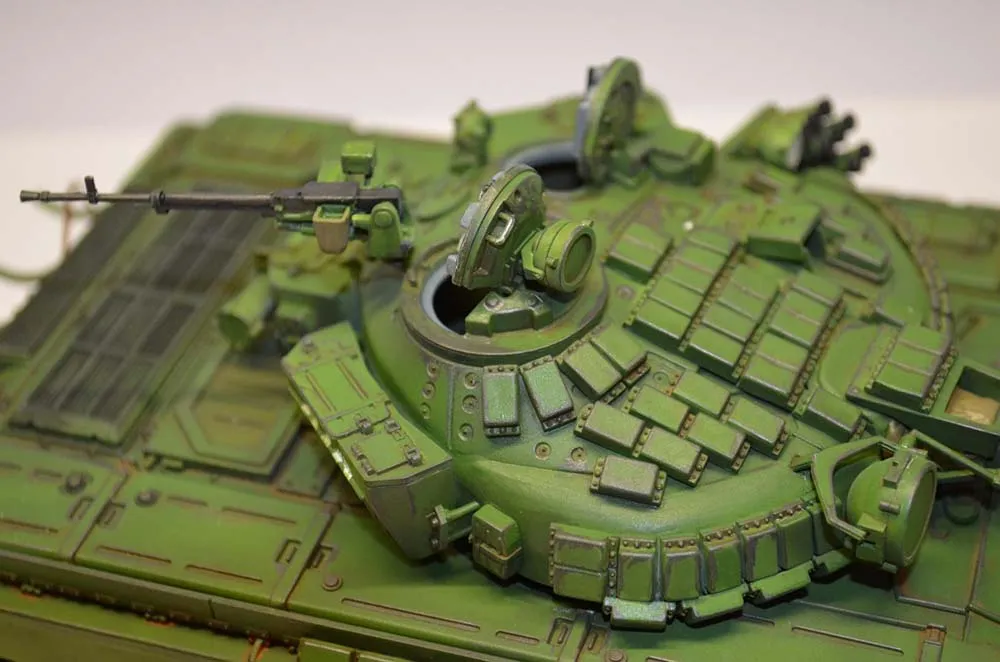 Российский основной танк с активной бронёй Т-72Б подарочный набор