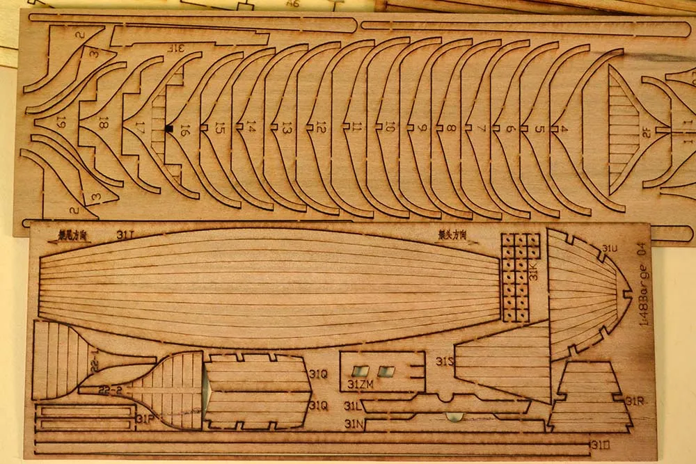 модель корабля для сборки Полубаркас 29 футов Bonhomme Richard, версия груша