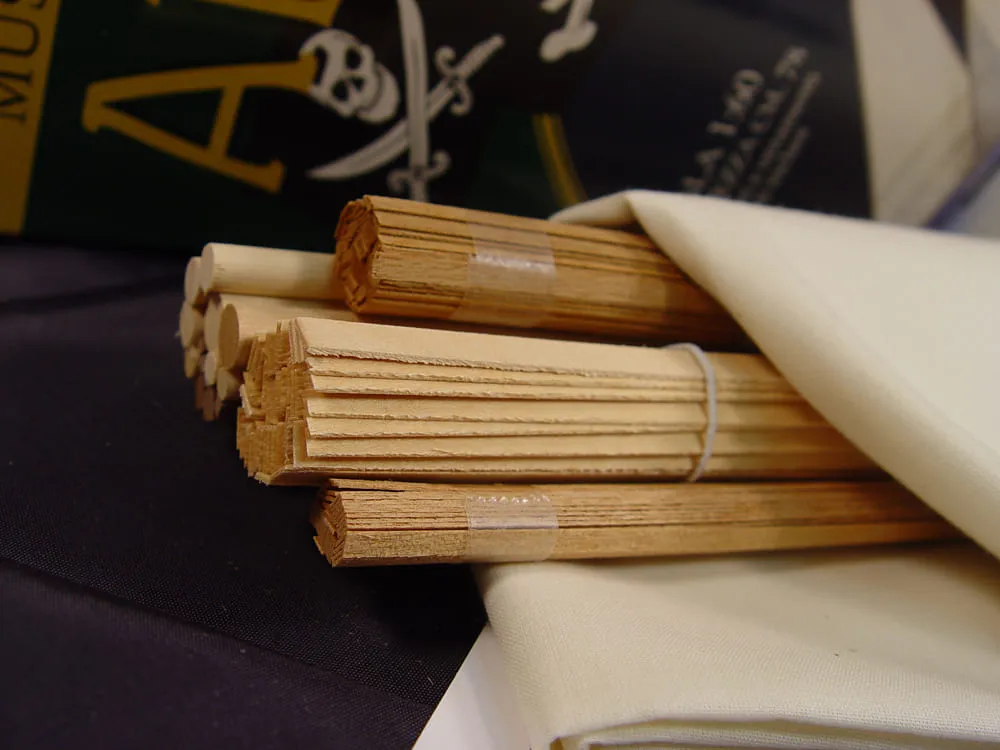 модель корабля Adventure pirate schooner