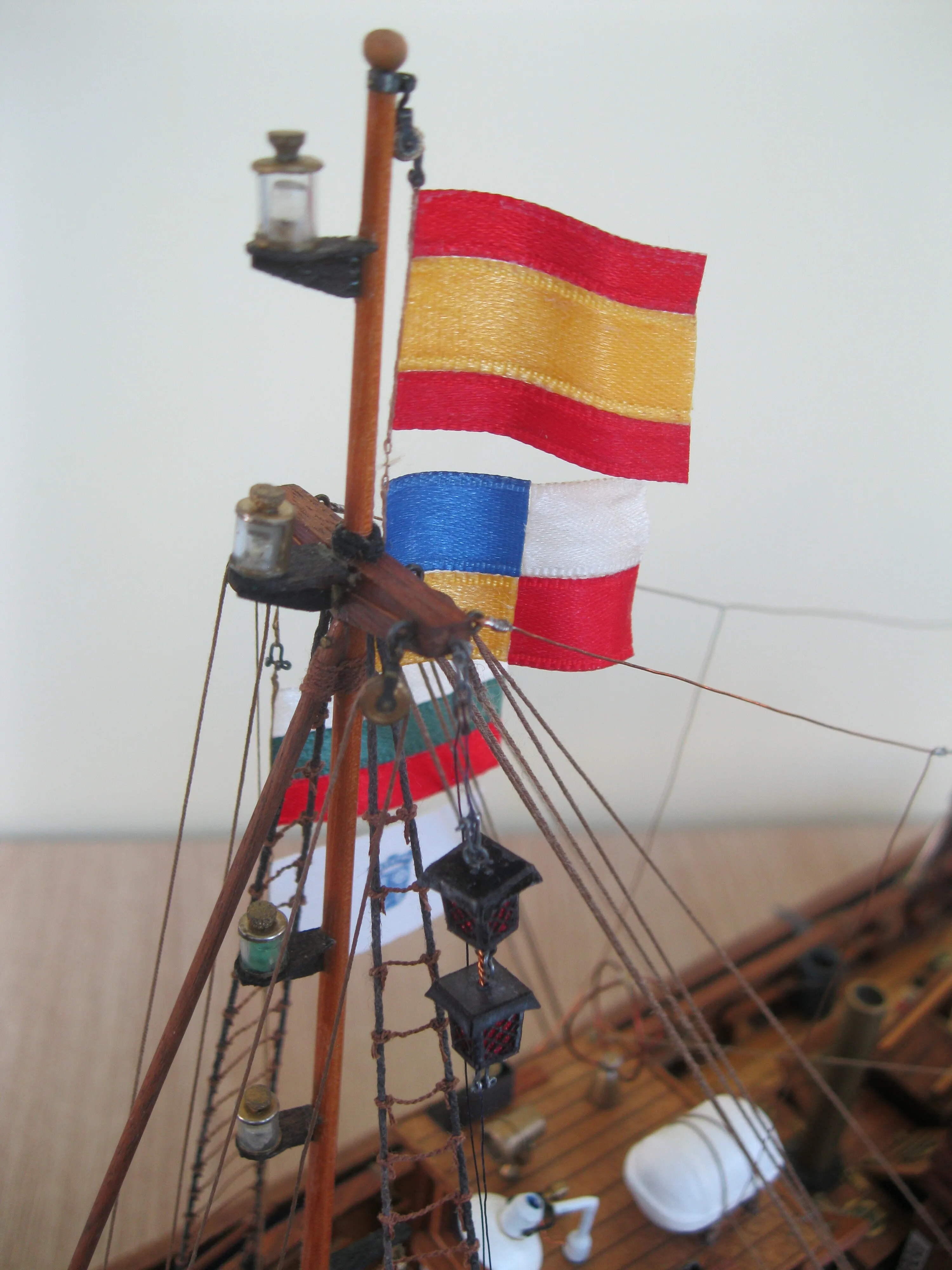 Модель корабля Испанский рыболовный траулер "MARE NOSTRUM" - Верфь на Столе