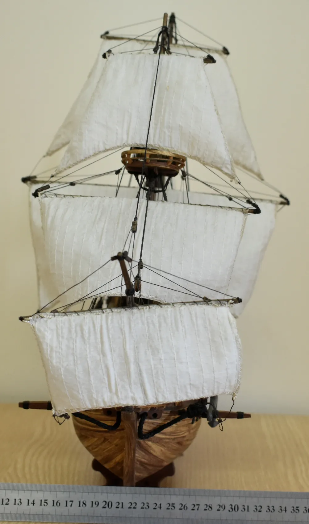 Модель корабля Галеон - Верфь на Столе