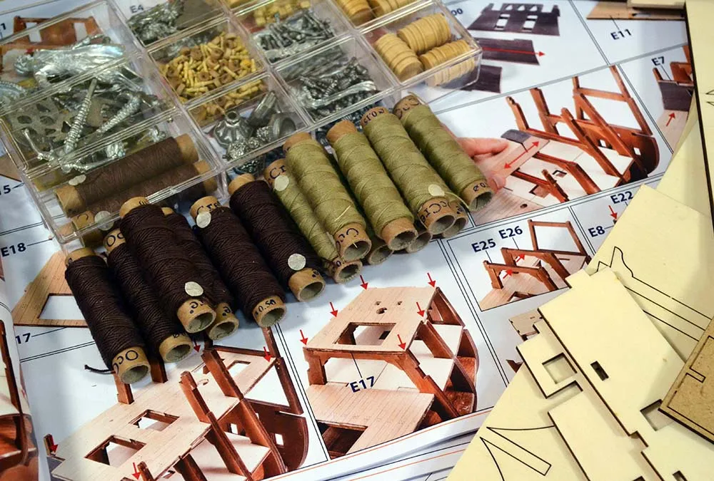 Flying Dutchman (Летучий Голландец) + (Полный набор инструментов, клея и краски)