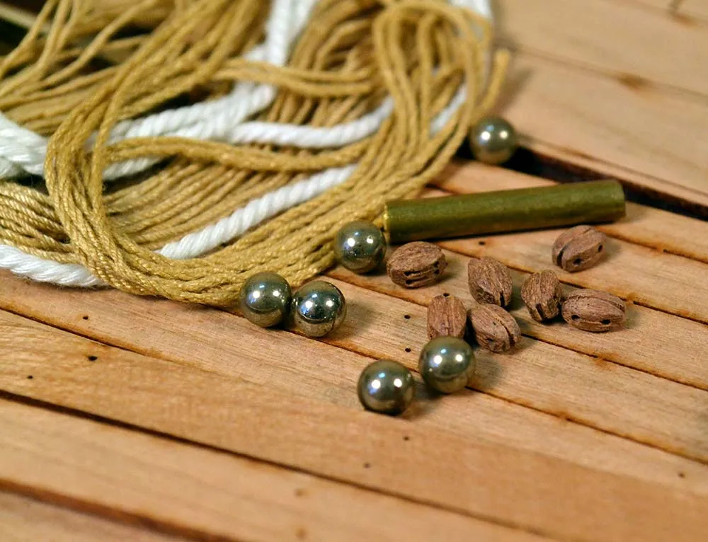 модель пушки 8-фунтовая пушка на палубе