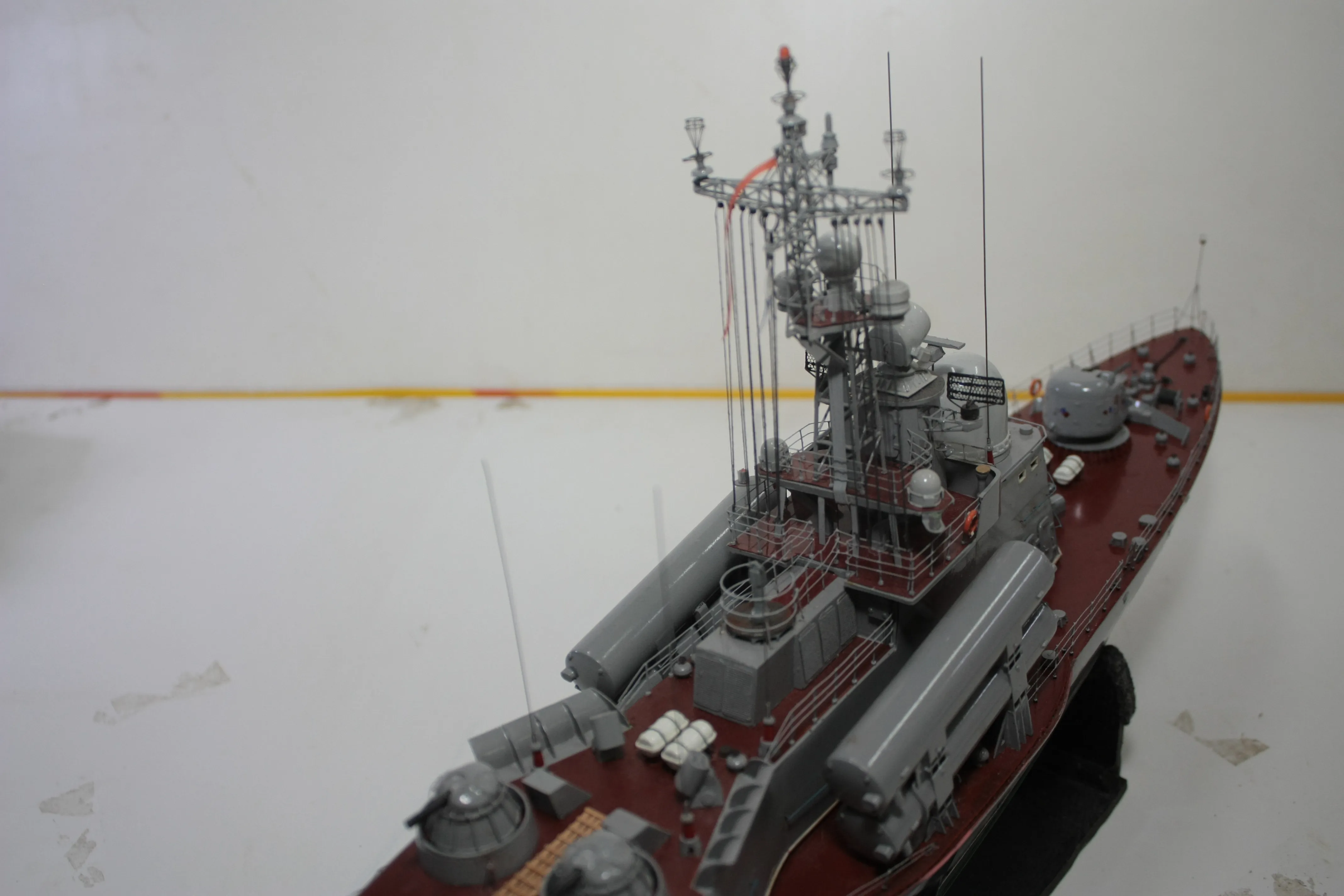 Модель корабля Большой ракетный катер "МОЛНИЯ" пр.1241.1 - Верфь на Столе