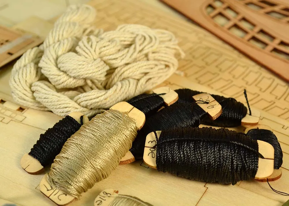 модель корабля для сборки Black Pearl (Черная Жемчужина), большая версия