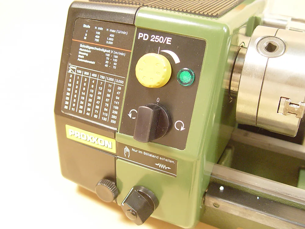 Токарный станок Proxxon PD250/E 24002