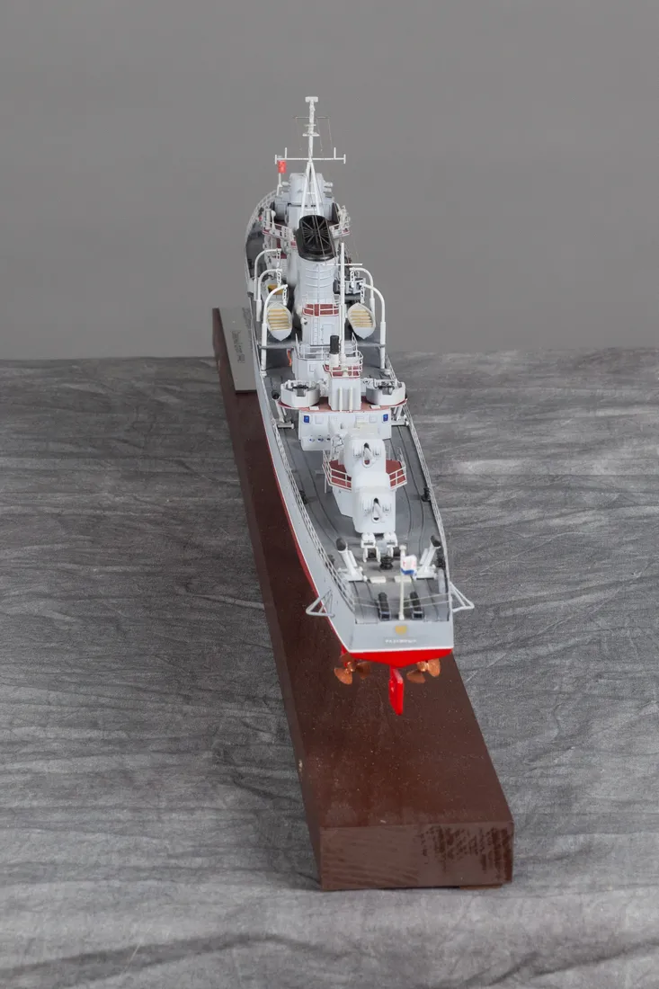Модель корабля Эсминец проект 7 «Разумный». 1943 г. СССР - Верфь на Столе