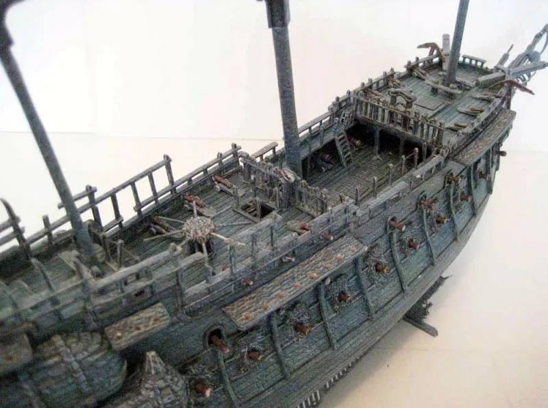 Модель из бумаги галеон "Flying Dutchman"