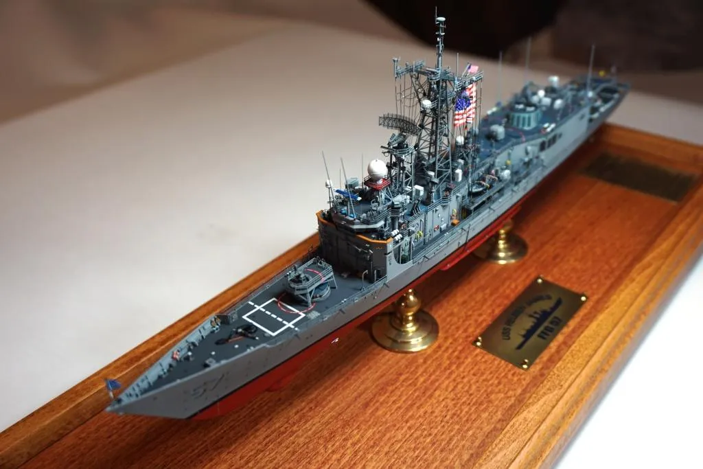 Модель корабля Фрегат Reuben James (FFG-57) - Верфь на Столе