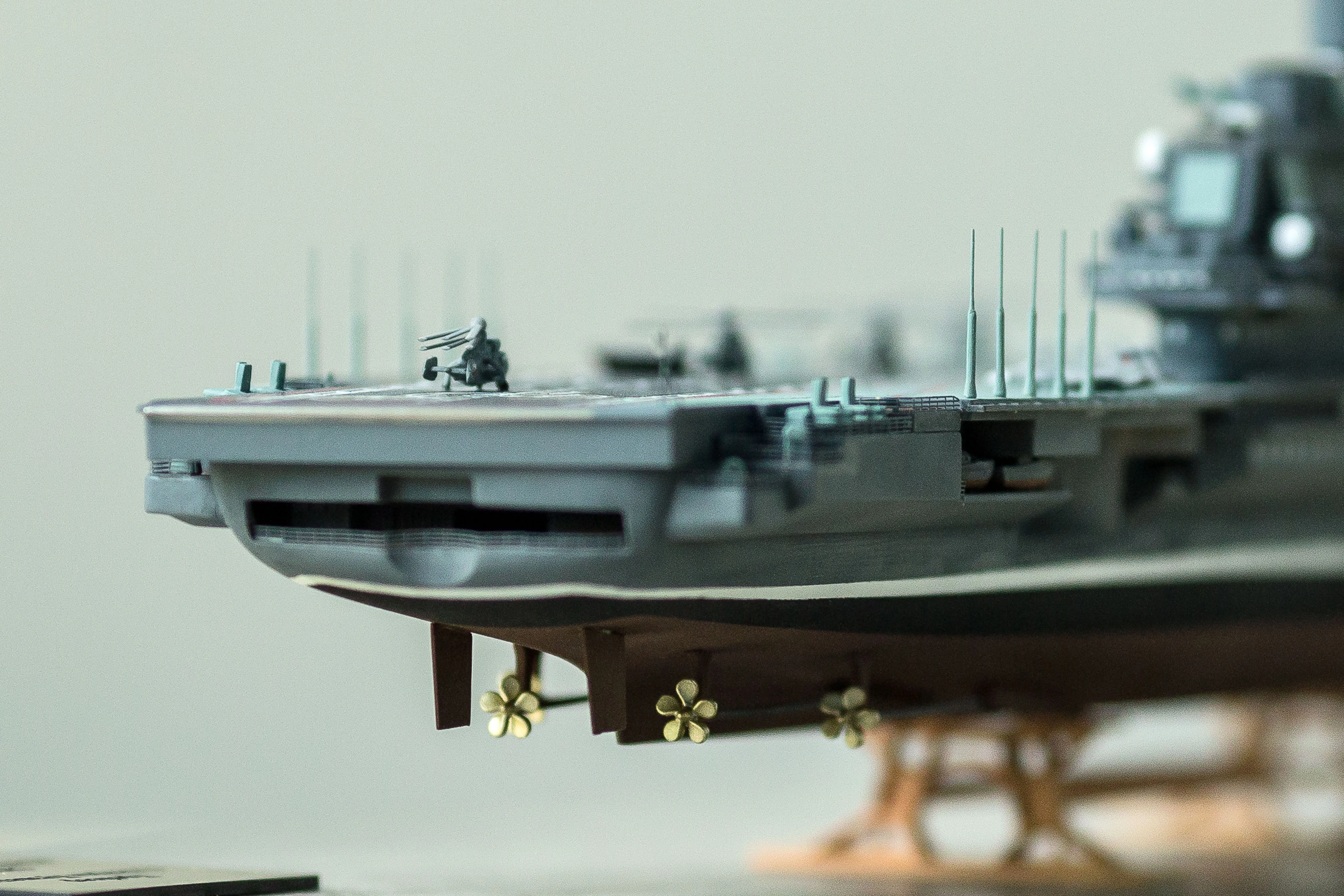 Модель корабля Авианесущий крейсер "Адмирал Кузнецов" - Верфь на Столе