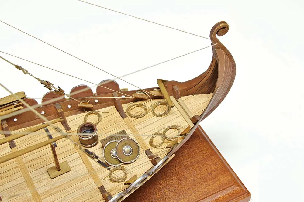 модель корабля Viking ship (Корабль викингов)