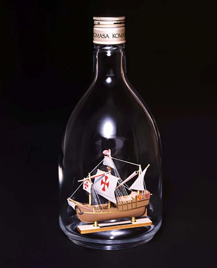 деревянная модель парусника Santa Maria корабль в бутылке