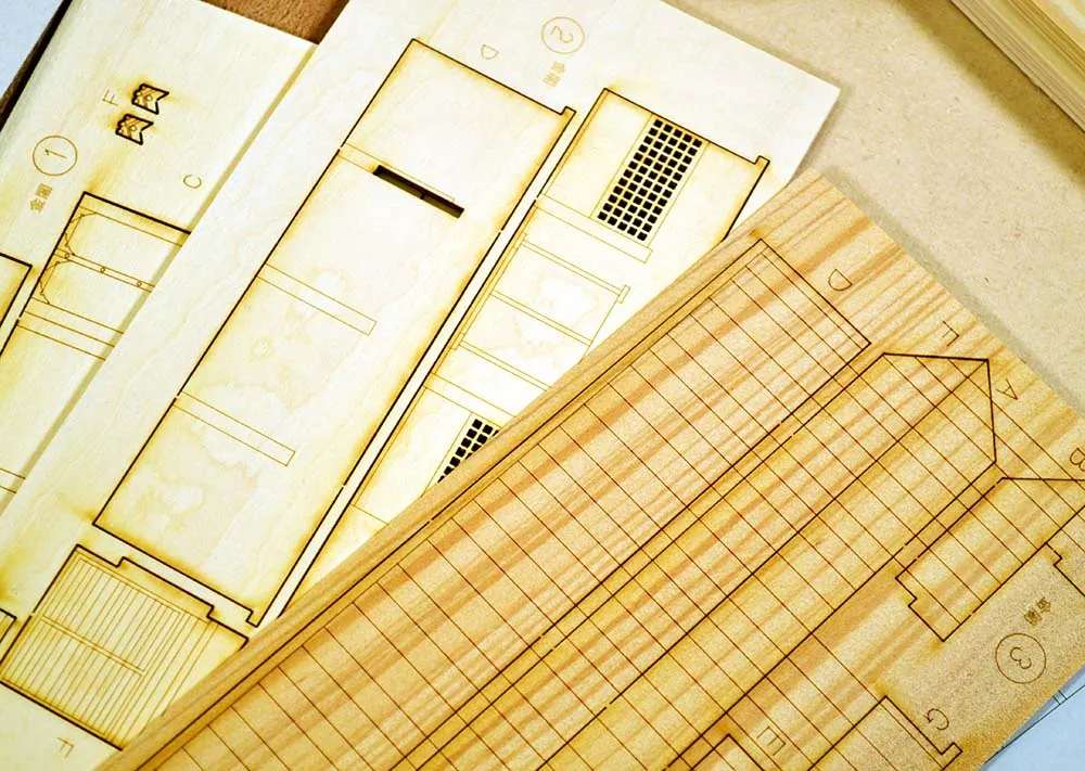 Золотой павильон Kinkaku (новая версия)