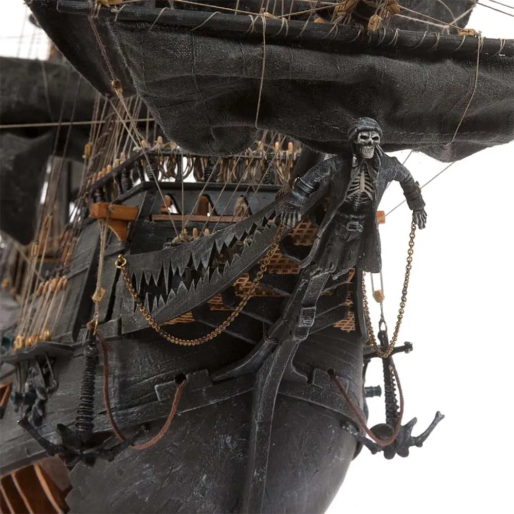 Flying Dutchman (Летучий Голландец) + (Полный набор инструментов, клея и краски)