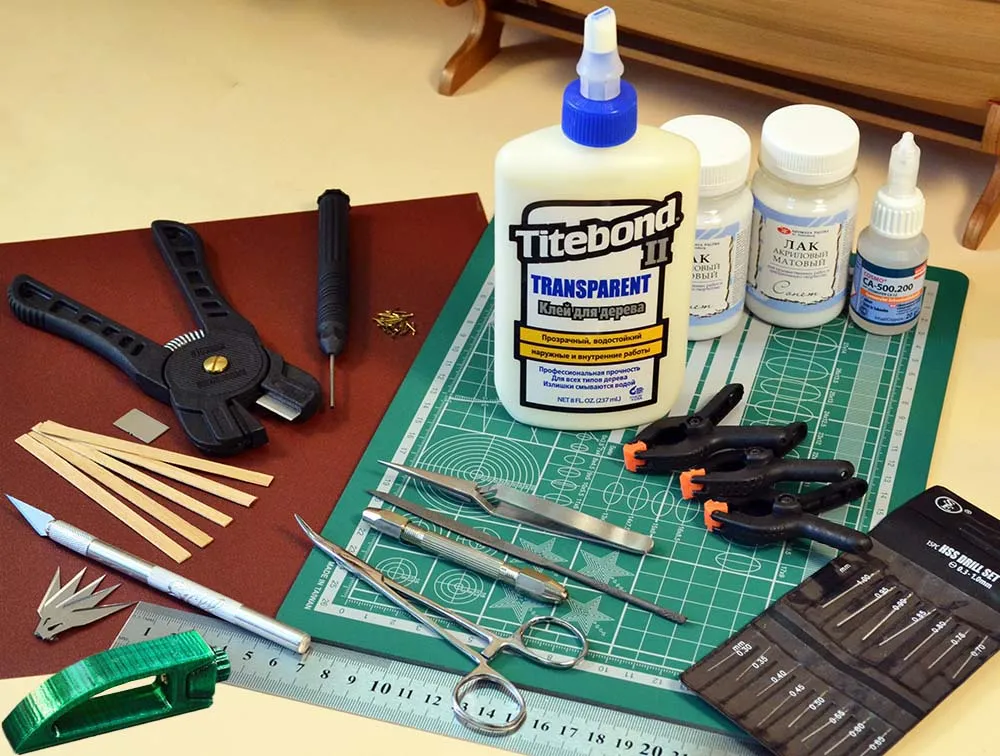 Бот Святой Гавриил + (Полный набор инструментов, клея и лак)