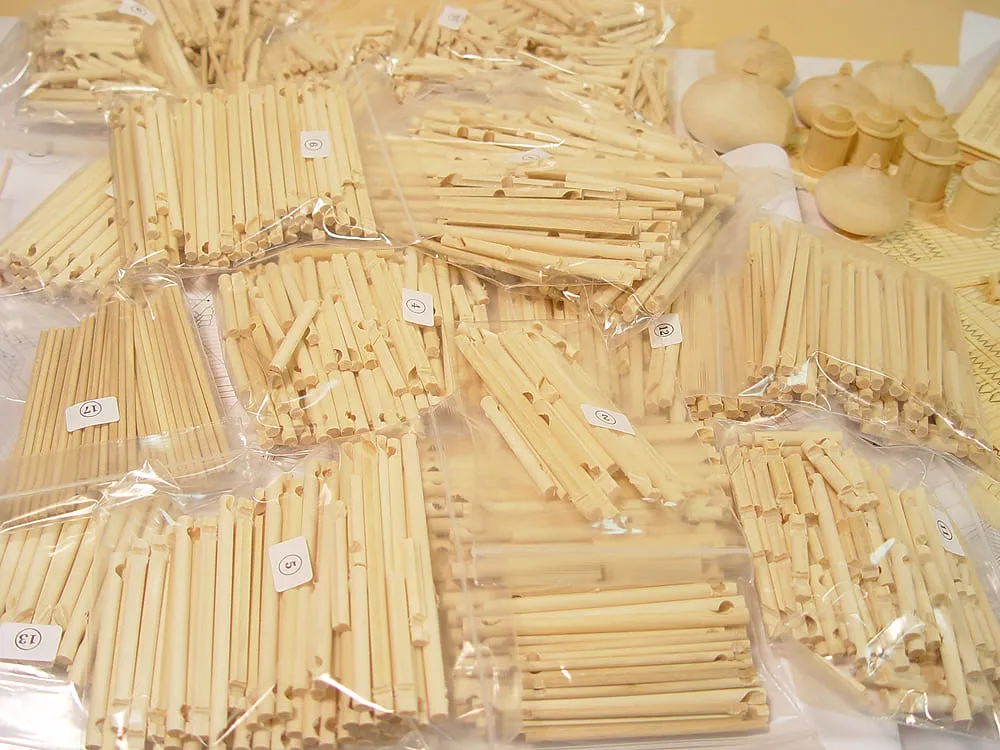 Троицкая церковь, 8980 деталей