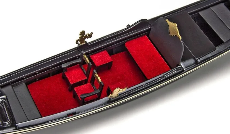 модель корабля Gondola Venetian