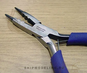 Универсальный инструмент: плоскогубцы, круглогубцы и бокорезы