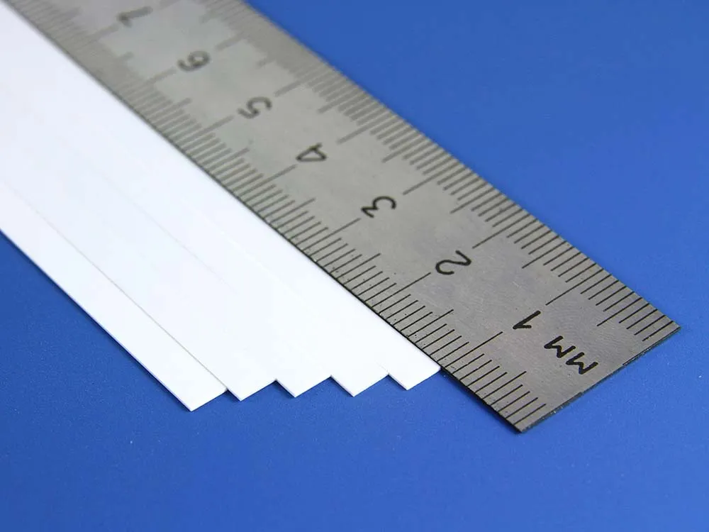 Полоска пластиковая 0,5х4,0 мм, 10 шт/уп.