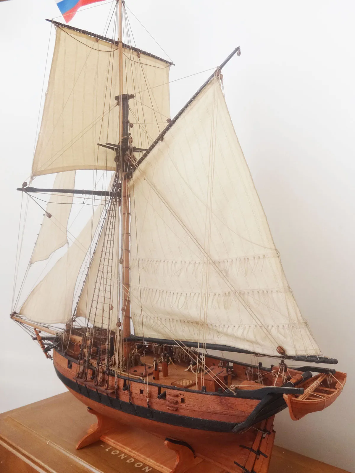 Модель корабля 8-и пушечный тендер «Авось», 1806 г. - Верфь на Столе