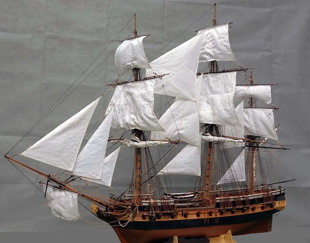 модель корабля для сборки HMS Surprise (полная версия)