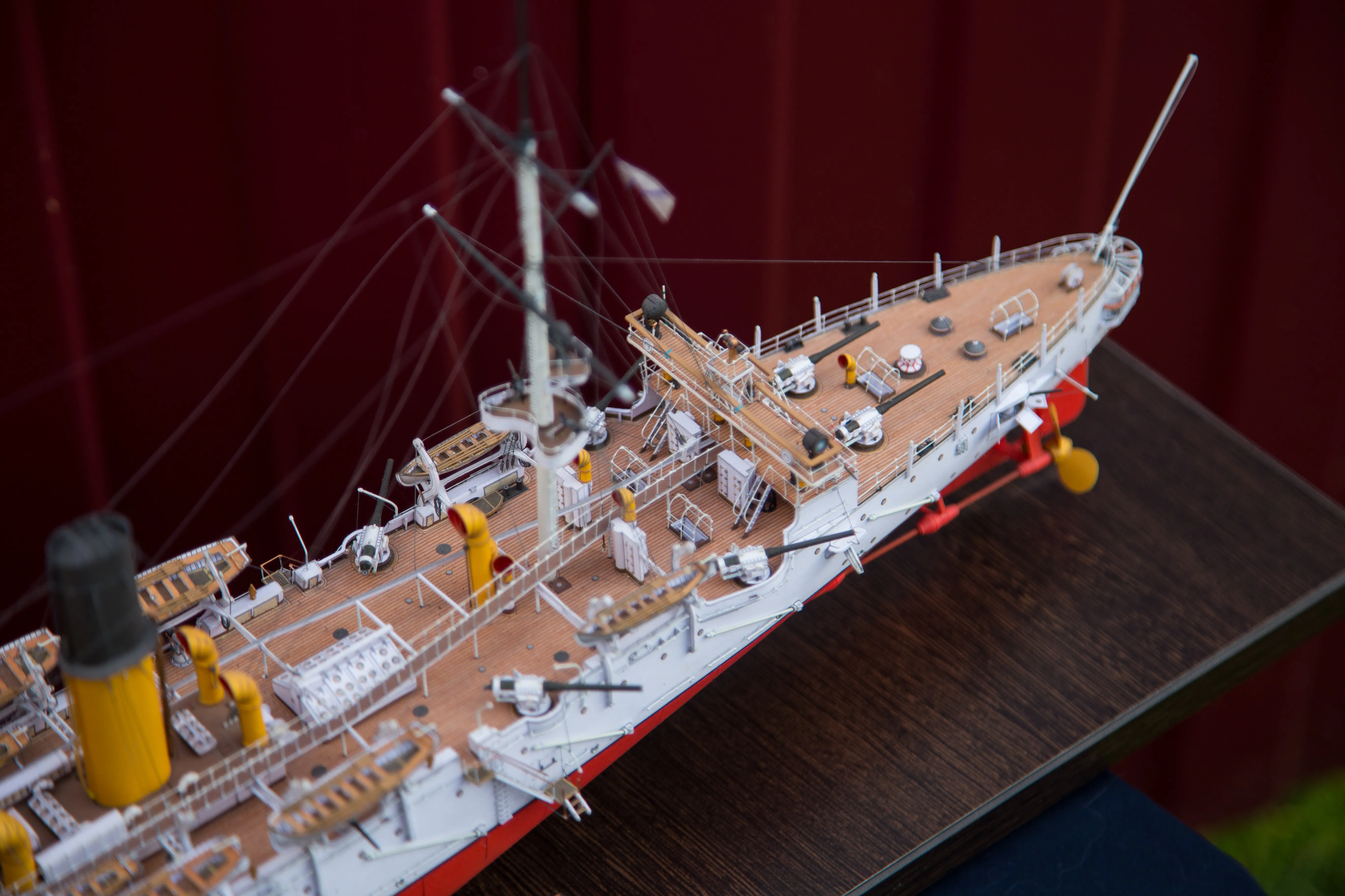 Модель корабля Крейсер "Варяг" - Верфь на Столе