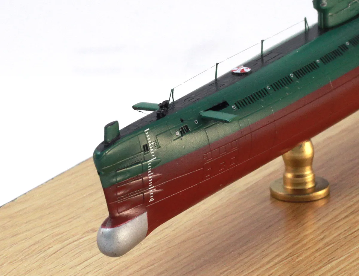 Модель корабля Подволная лодка тип 033 ВМС КНДР - Верфь на Столе