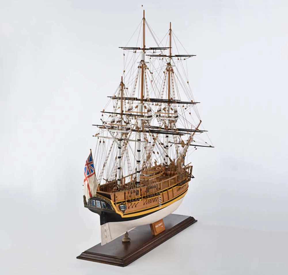 модель корабля HMS Bounty (Баунти)