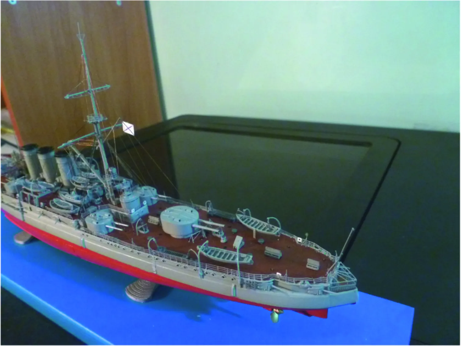 Модель корабля  броненосный крейсер I ранга "Рюрик" - Верфь на Столе