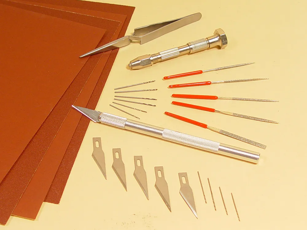 Модель паровоза Ракета (ROCKET) + (Стартовый набор инструментов)