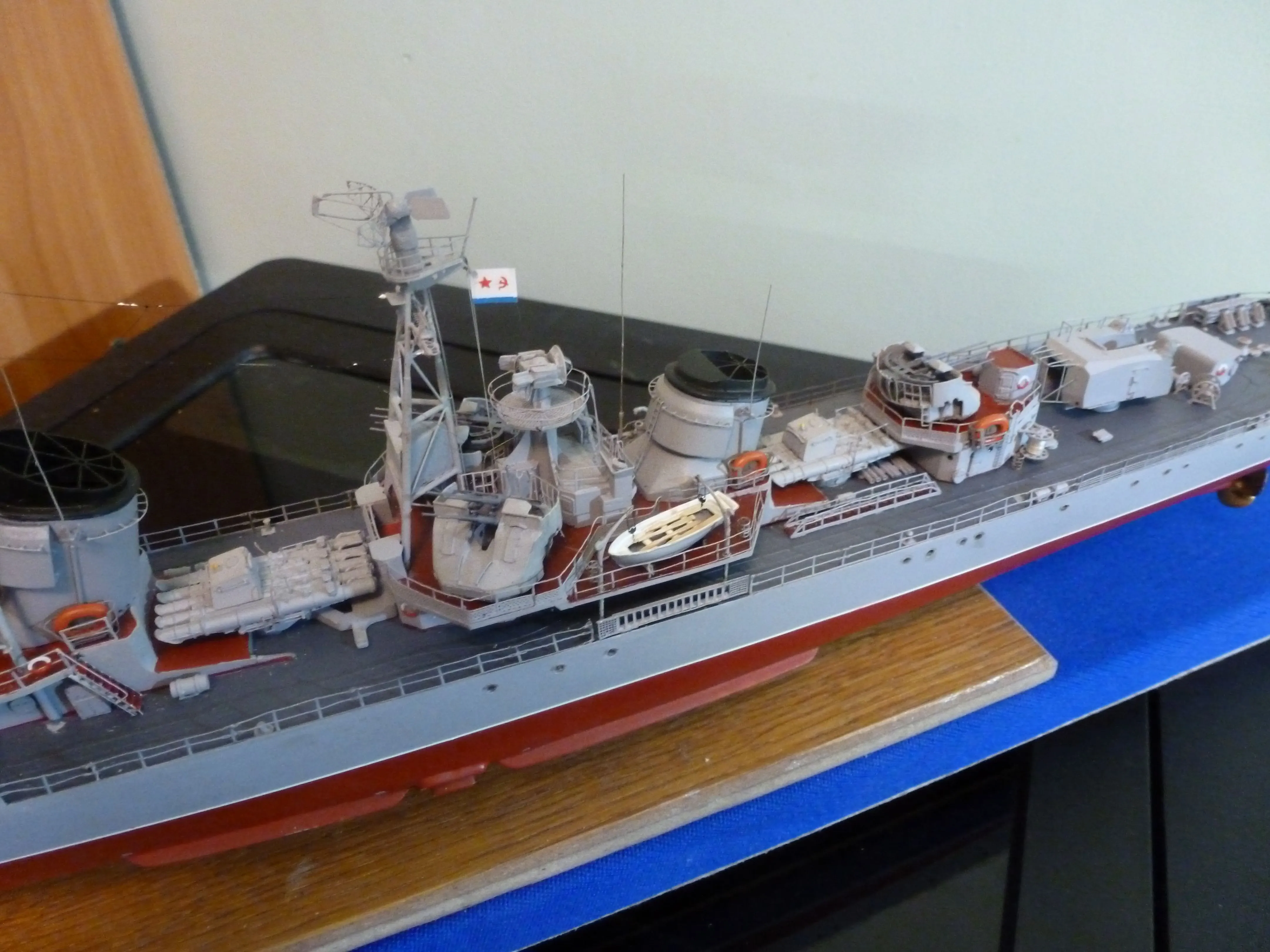 Модель корабля Эскадренный миноносец "Спокойный"  - Верфь на Столе