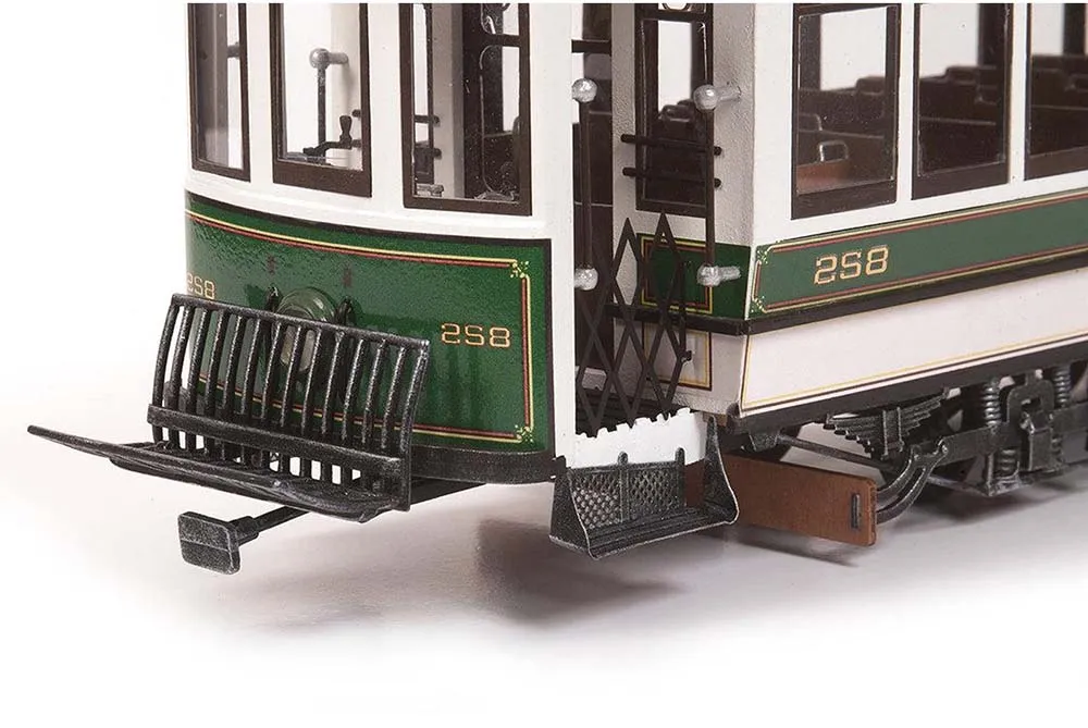 Модель трамвая BUENOS AIRES + (Полный набор инструментов, клея и краски)