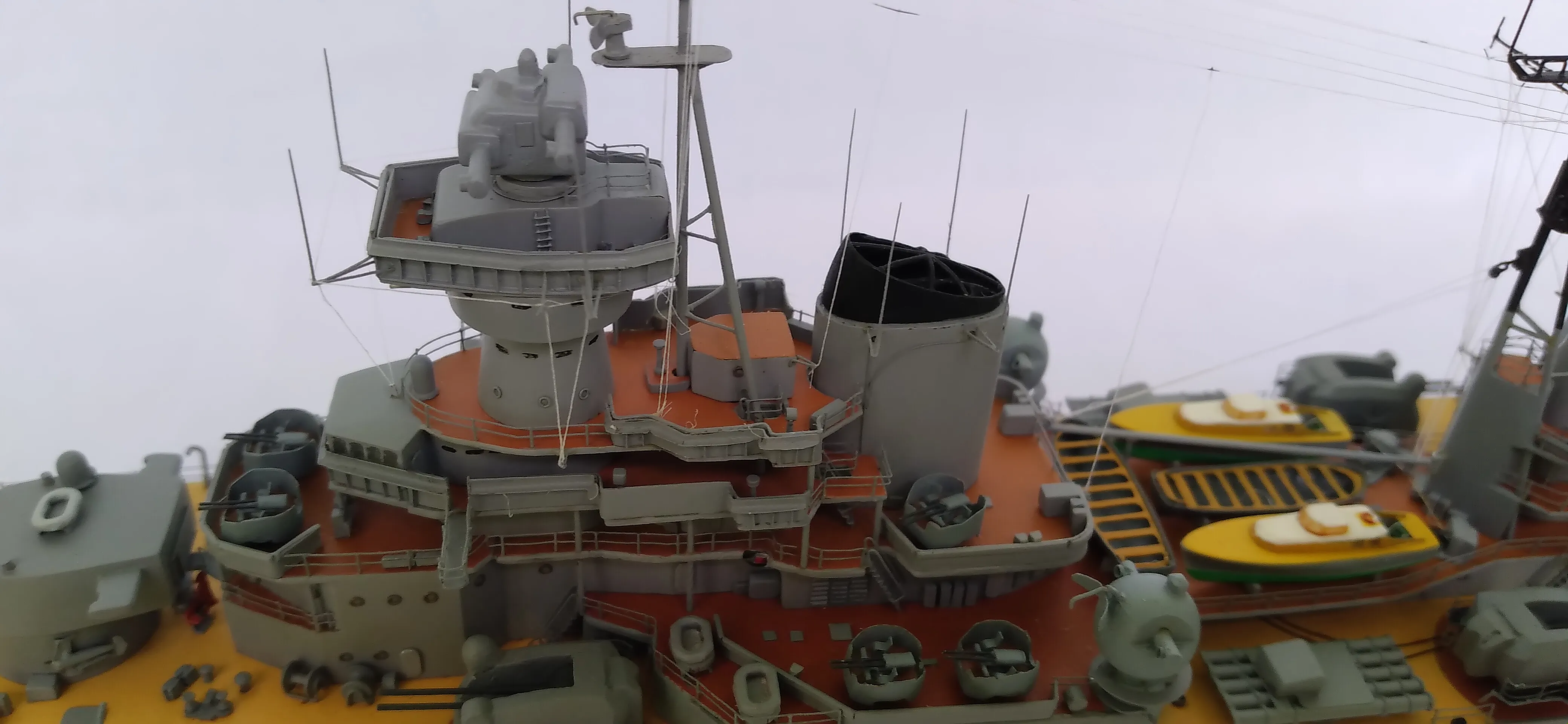 Модель корабля Артиллерийский крейсер "Адмирал Нахимов" - Верфь на Столе