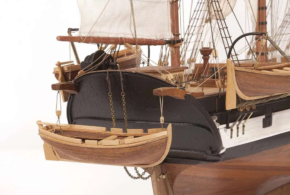Барк HMS Beagle + (Стартовый набор инструментов) Барк HMS Beagle + (Стартовый набор инструментов)