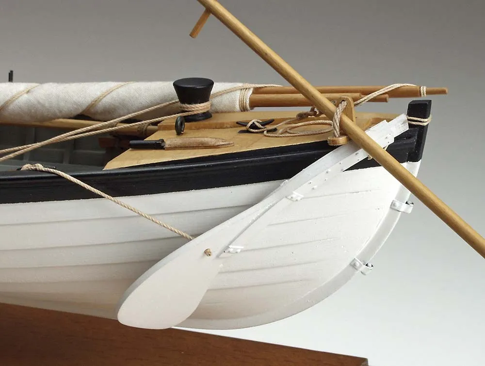Китобойный Вельбот (Whaleboat) + (Полный набор инструментов, клея и краски)