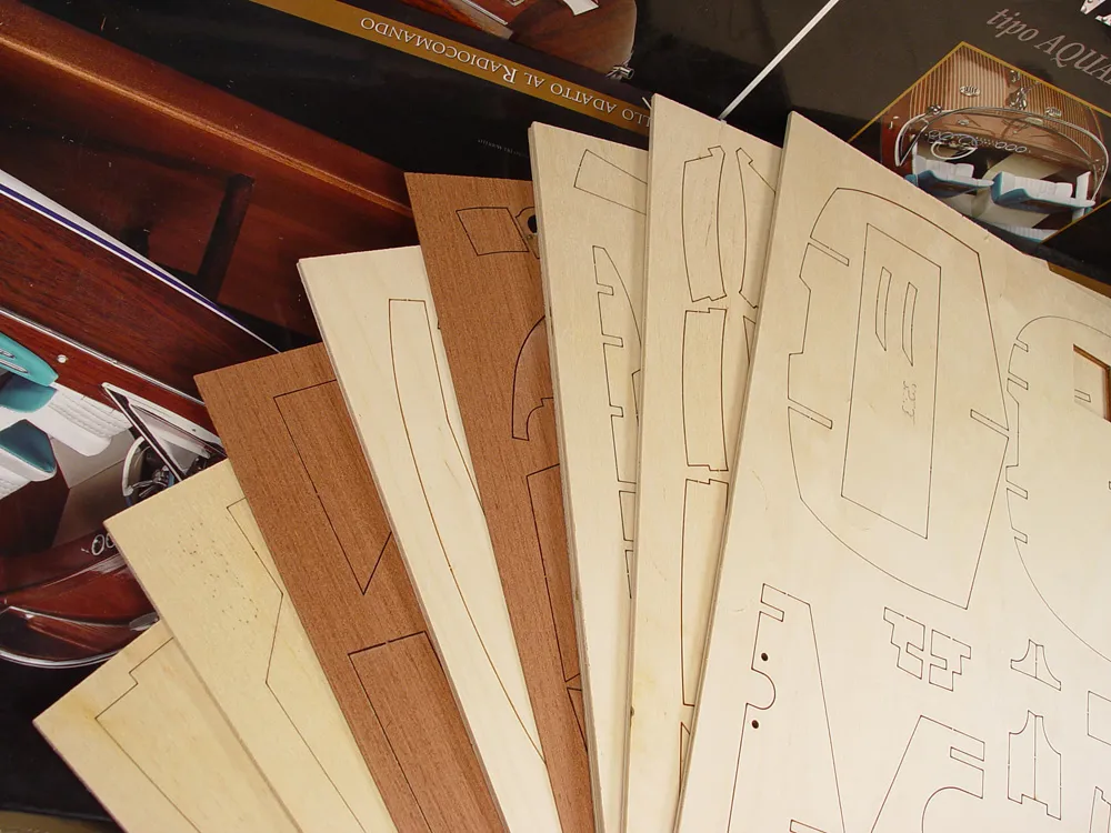 Гоночный катер Riva Aquarama 1970 + (Стартовый набор инструментов)