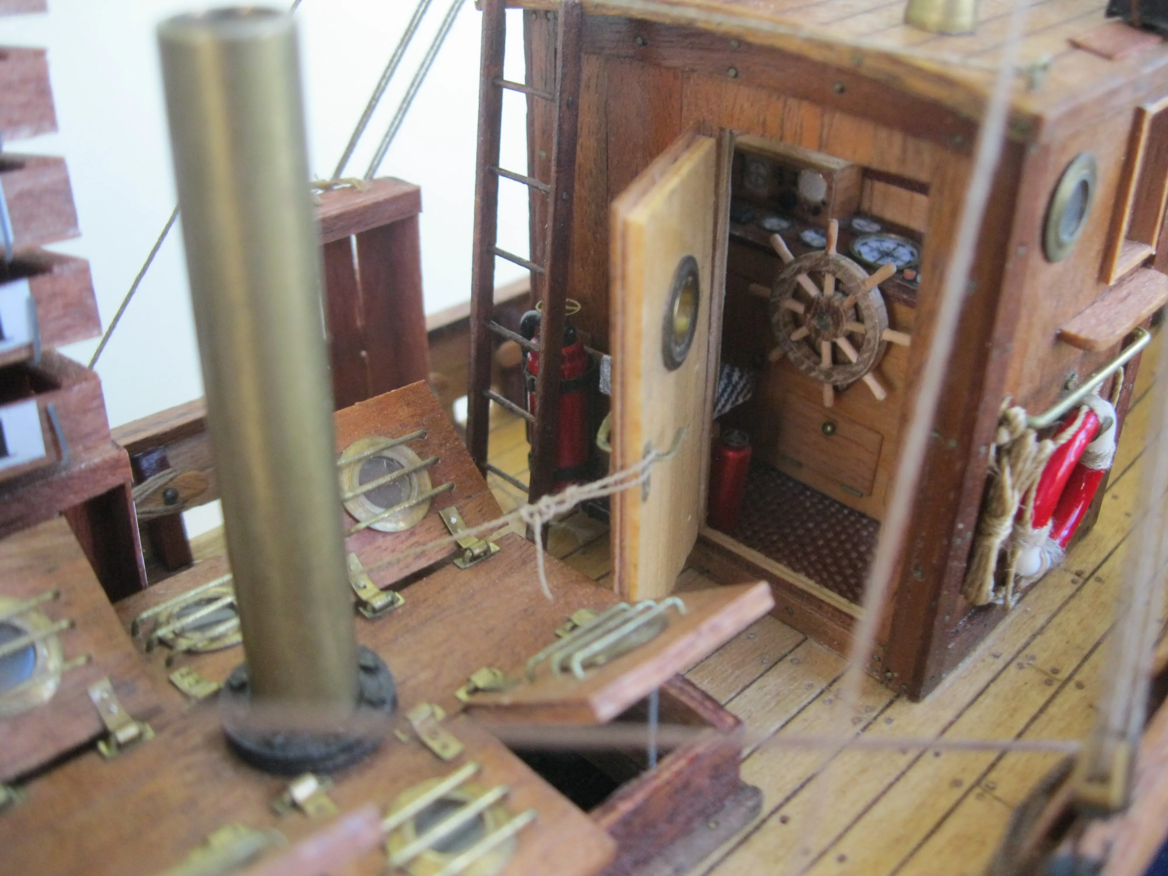 Модель корабля Испанский рыболовный траулер "MARE NOSTRUM" - Верфь на Столе