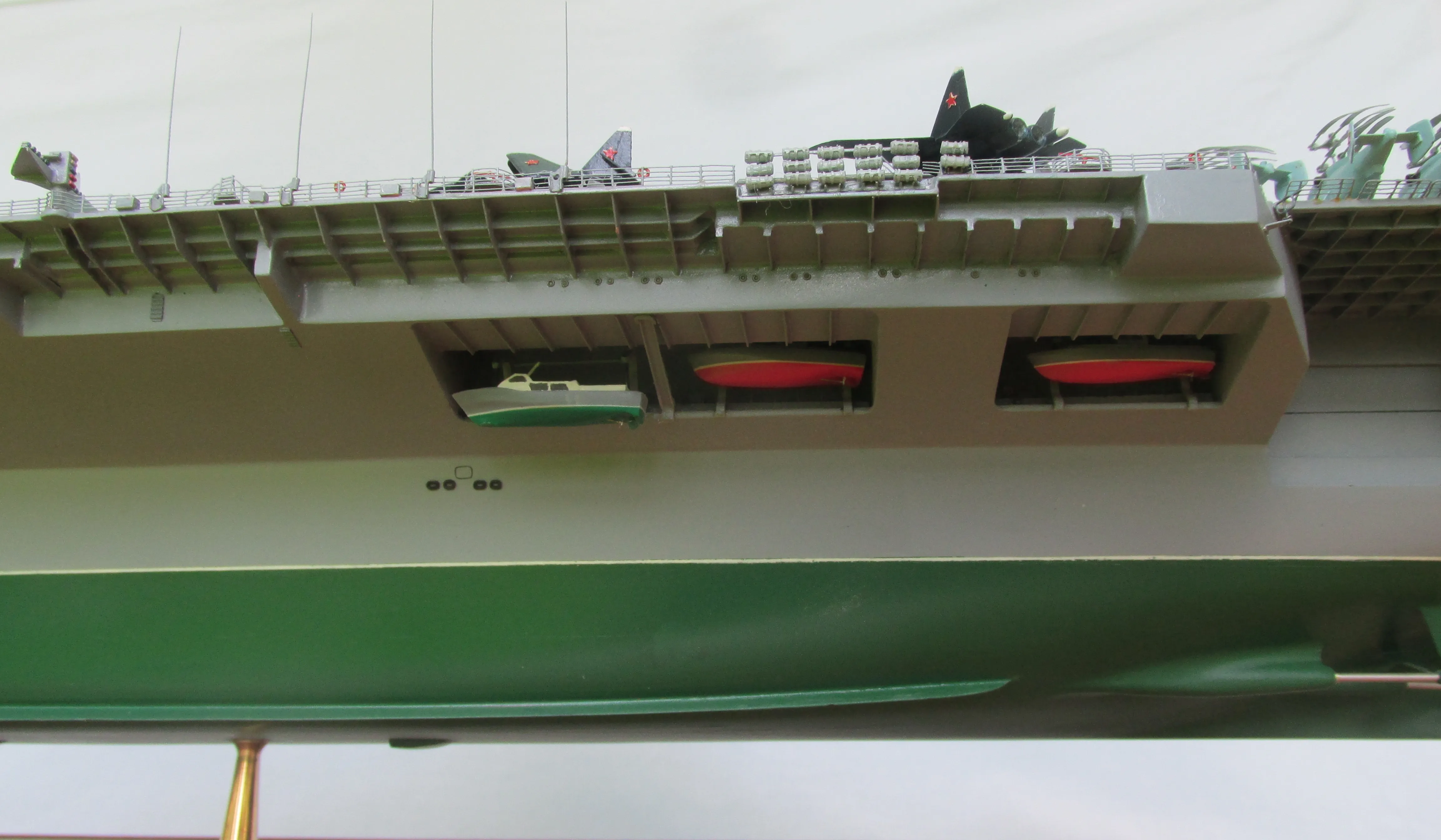 Модель корабля Авианесущий крейсер "Ульяновск" - Верфь на Столе