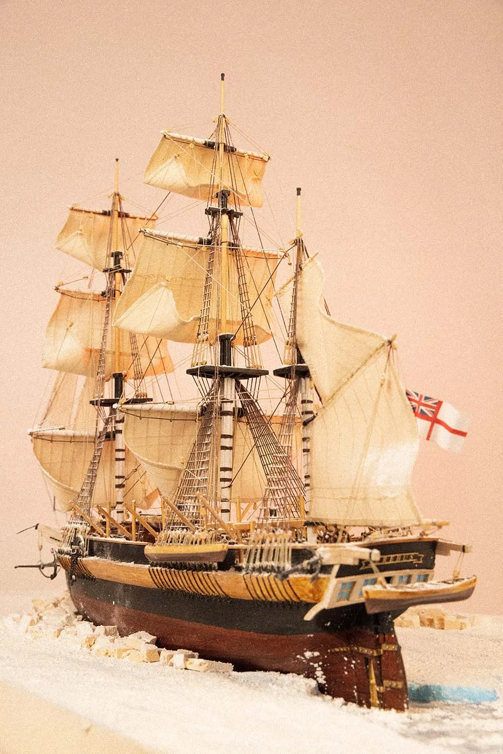 модель корабля своими руками HMS Erebus