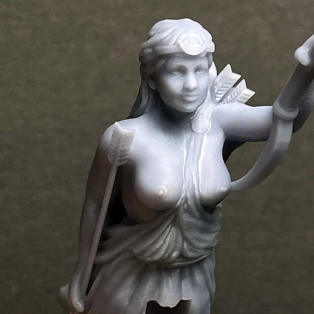 Носовая фигура Диана, пластик, 55 мм, масштаб 1:64