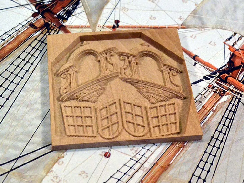 Бригантина Феникс улучшенная + (Премиум комплект декора и инструментов)