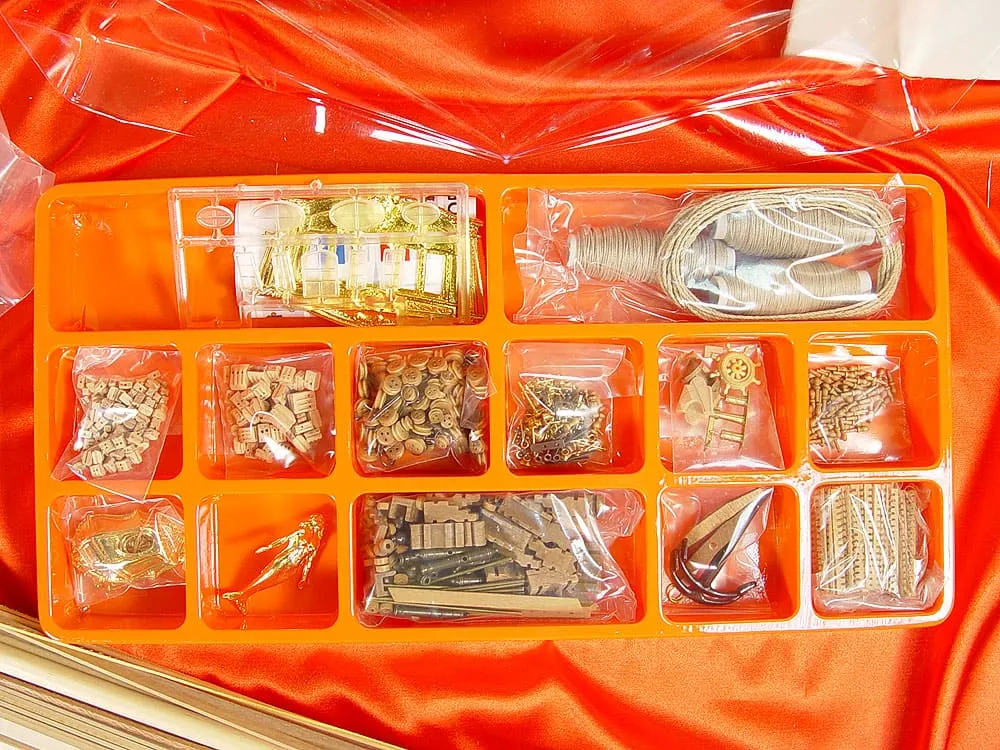 деревянная модель корабля Sirene