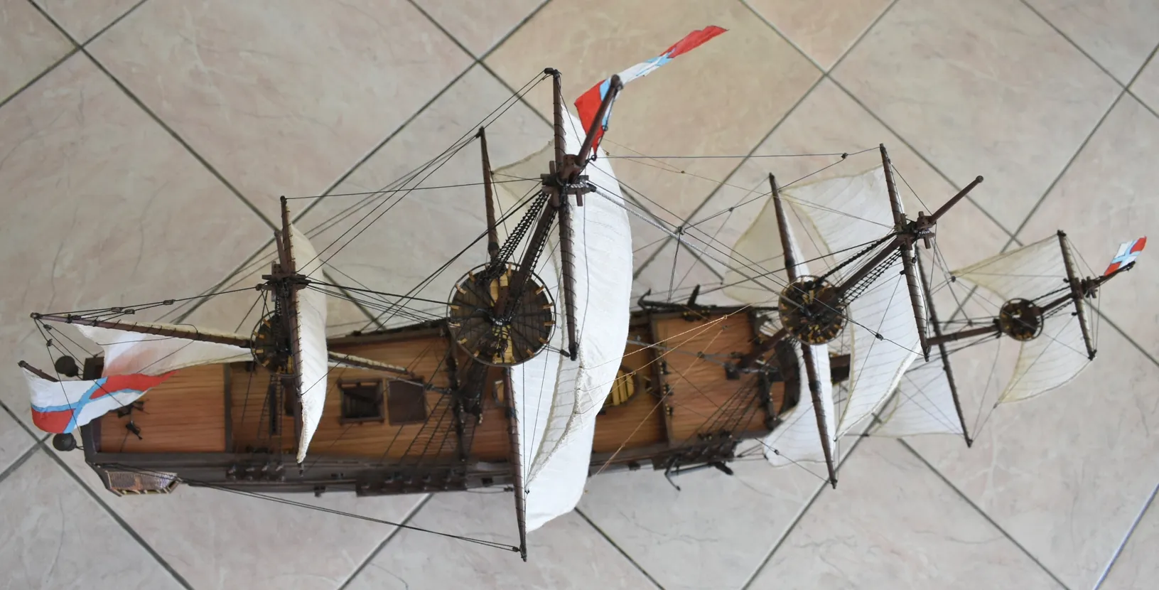 Модель корабля Галеас «0рёл» - Верфь на Столе