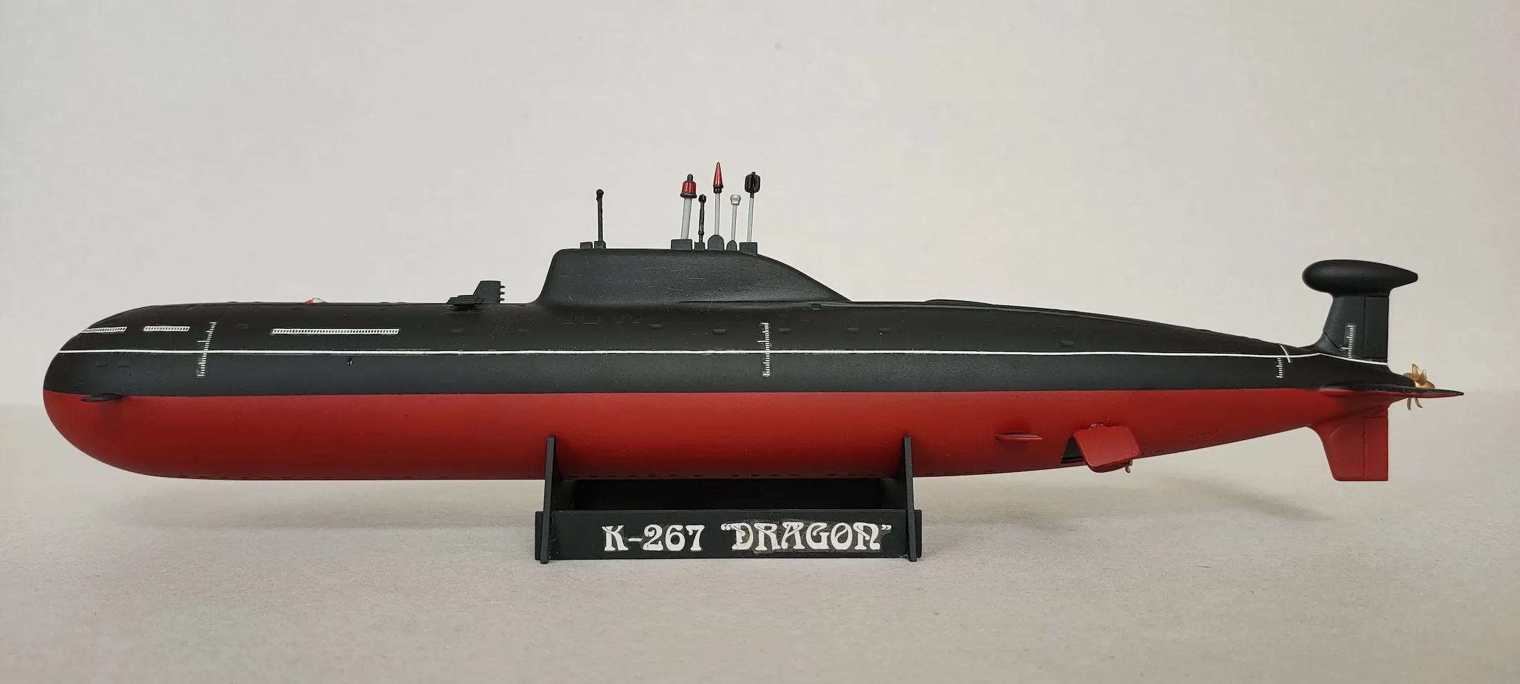 Модель корабля Гвардейская атомная подводная лодка ВМФ России К-267 «Дракон» - Верфь на Столе