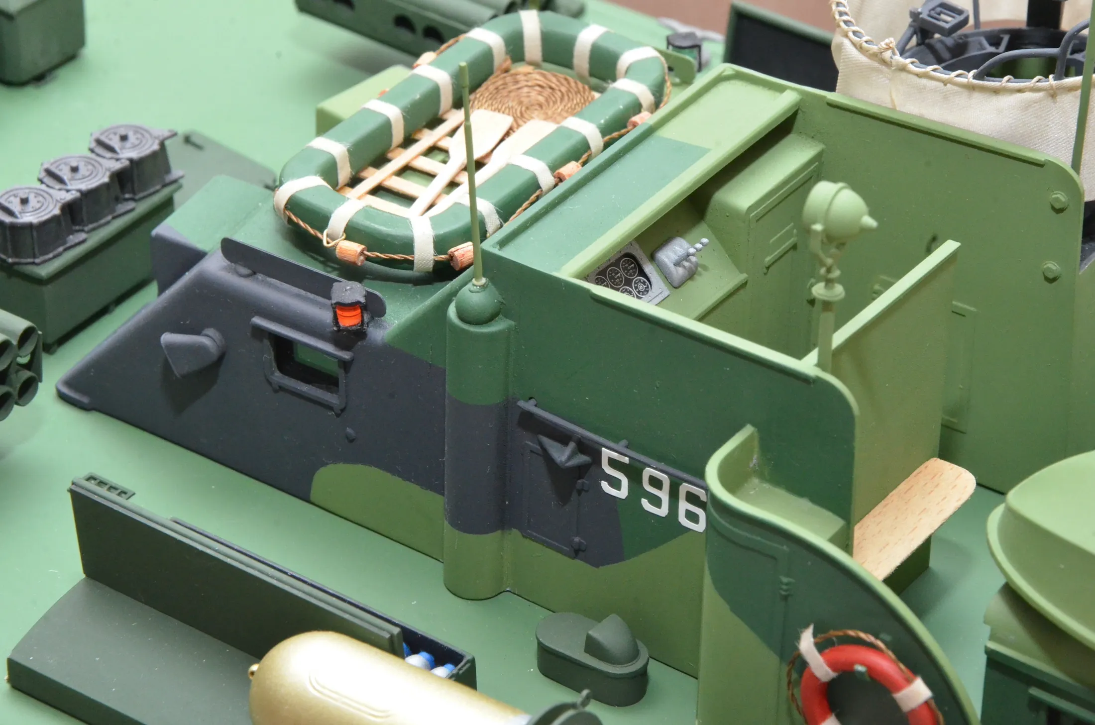 Модель корабля Elco 80 Torpedo Boat PT-596  - Верфь на Столе